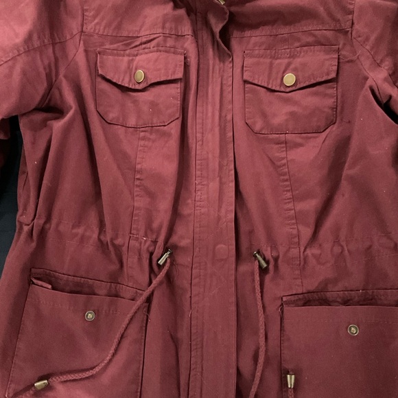 WOMEN PULLOVER JACKET SZ LARGE BURGUNDY USED - Picture 4 of 4